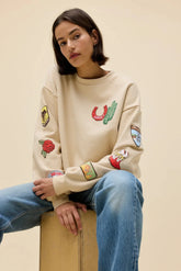 Daydreamer Western Patches Oversized Crew Sweatshirt in Sand