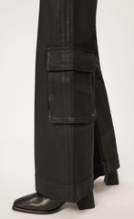 DL1961 Hepburn Wide Leg Cargo in Black Coated