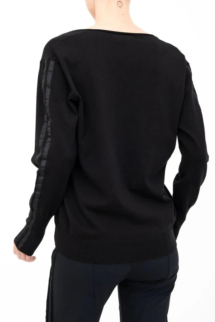 Elaine Kim Alban V Neck with Grosgrain Tape