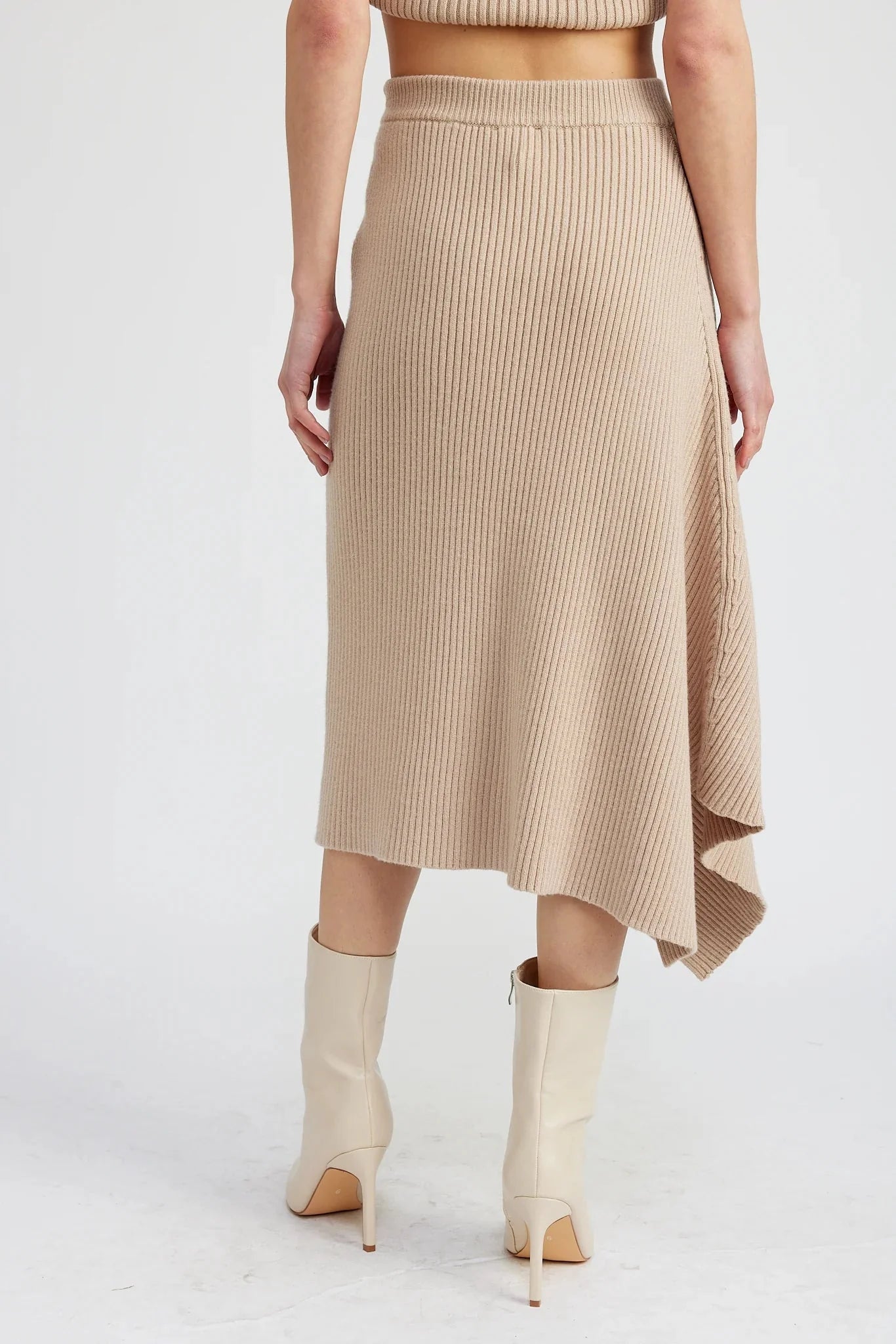 En Saison Elaine Sweater Midi Skirt in Taupe