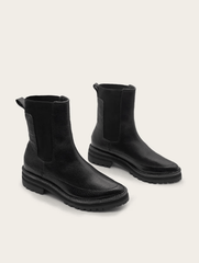 Kaanas Belgrade Bootie in Onyx