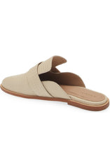 Kaanas Latvia Embossed Leather Mule in Ivory
