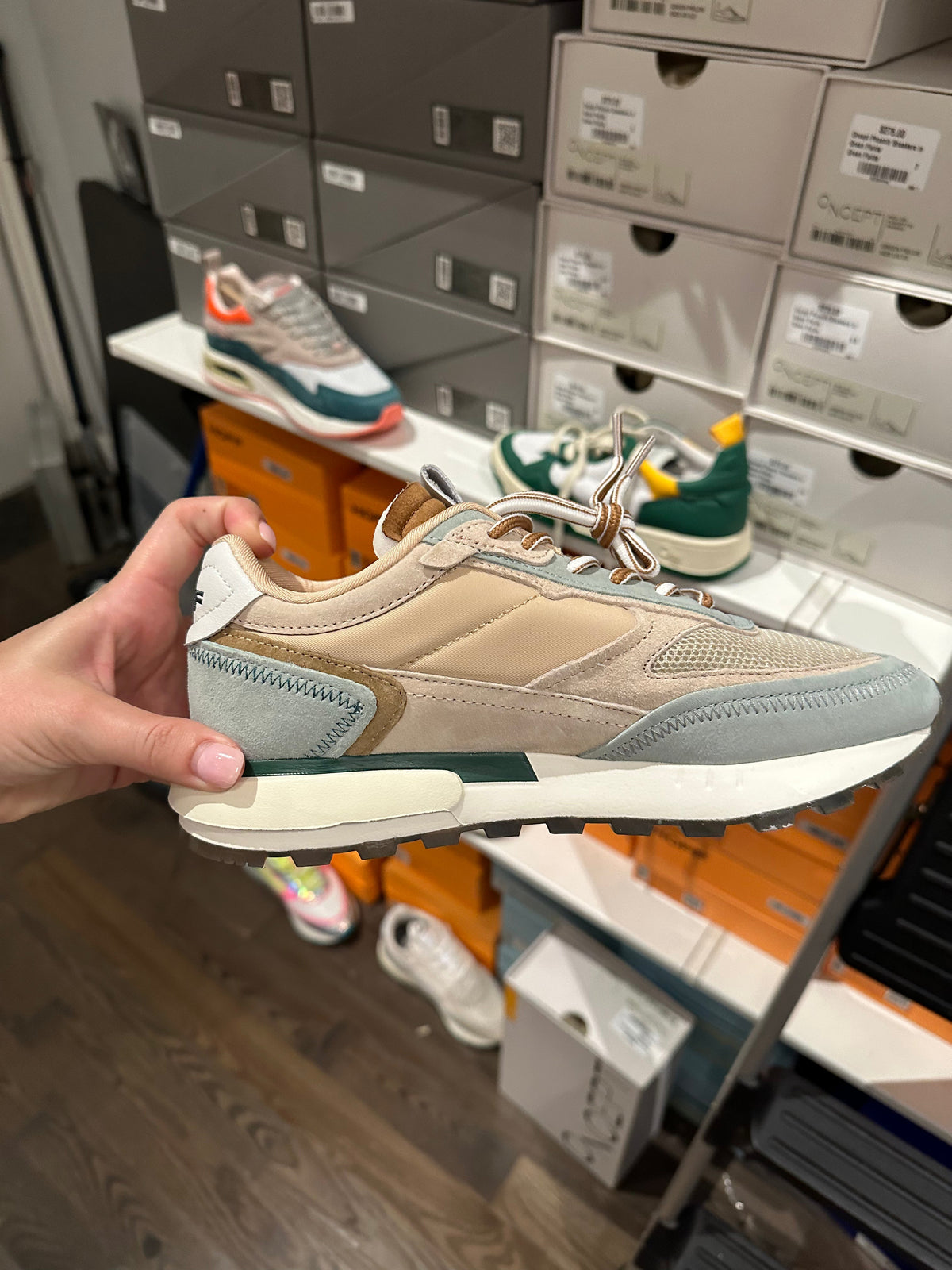 Hoff Amazonia Sneakers in Tan