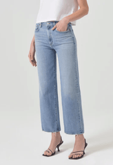 Agolde Harper Crop Denim in Hassle