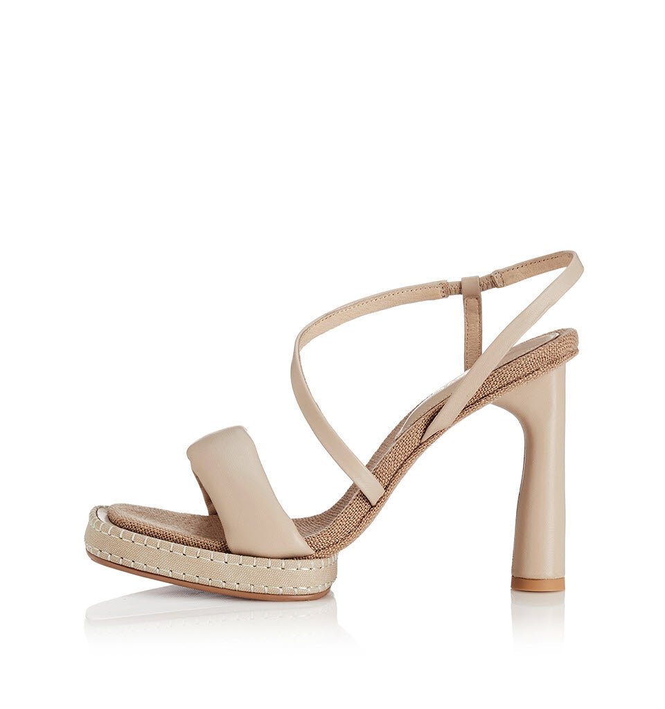 Alias Mae Ginny Heel in Cream