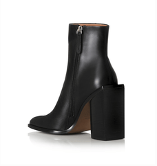 Alias Mae Sylvie Boot in Black
