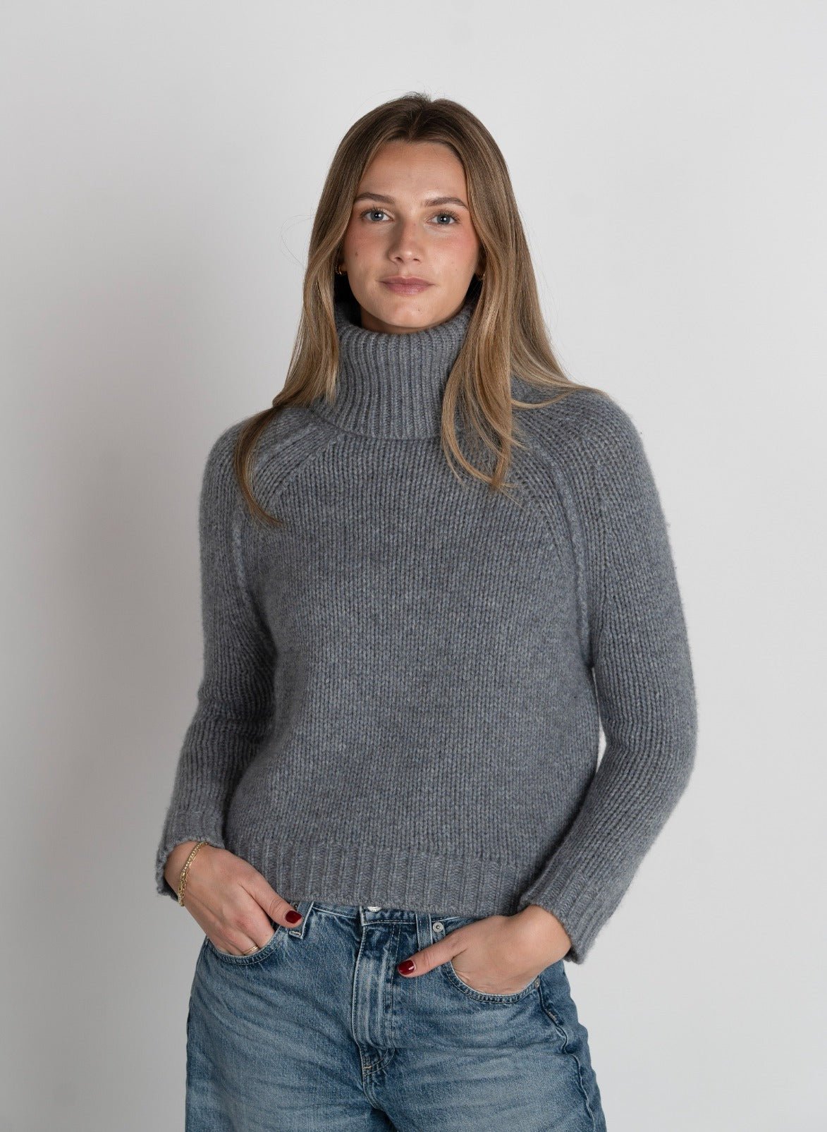 Archer Archie Stitichy Turtleneck Sweater in Heather Grey