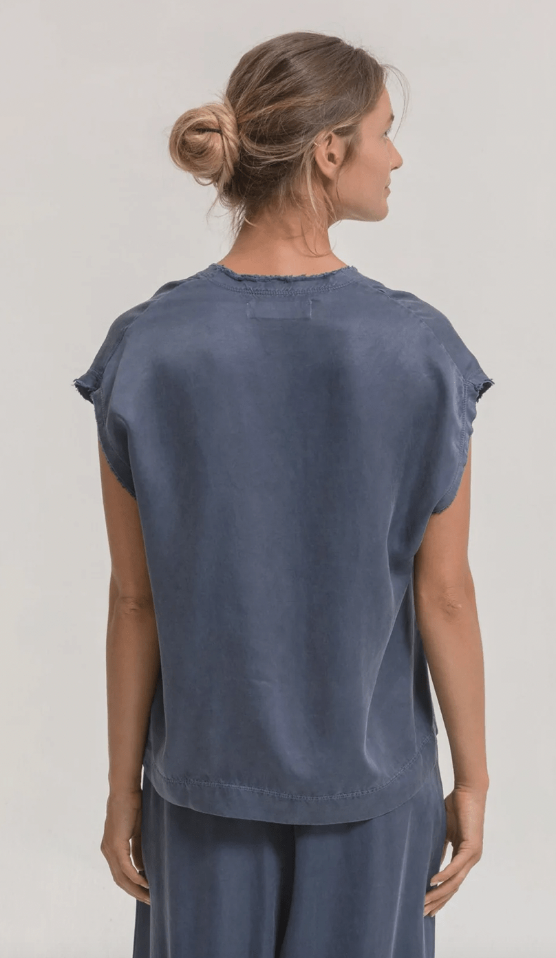 Cali Dreaming James Tee in Denim Blue