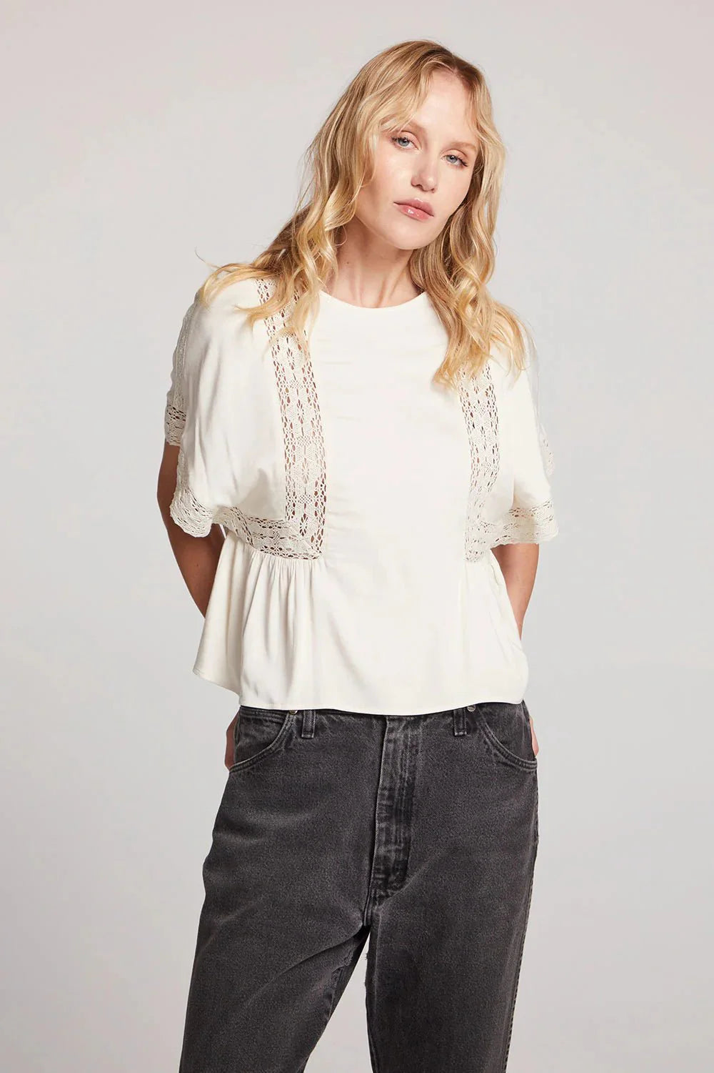 Chaser Petal Starry White Short Sleeve in Starry White