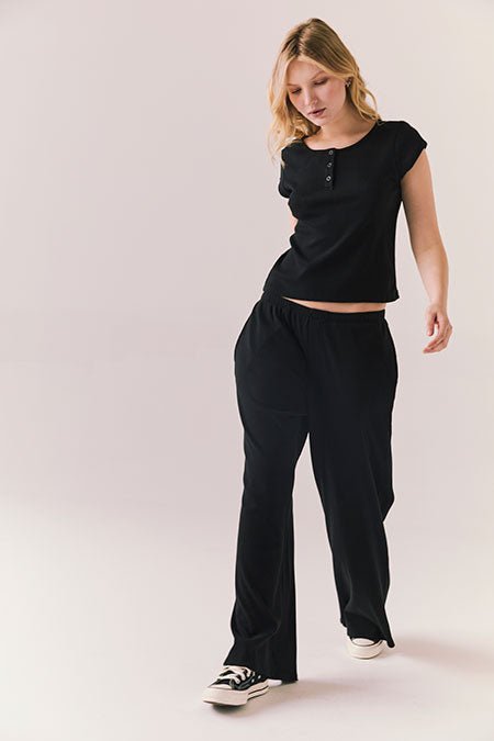 Chaser Yale Henley Tee in True Black