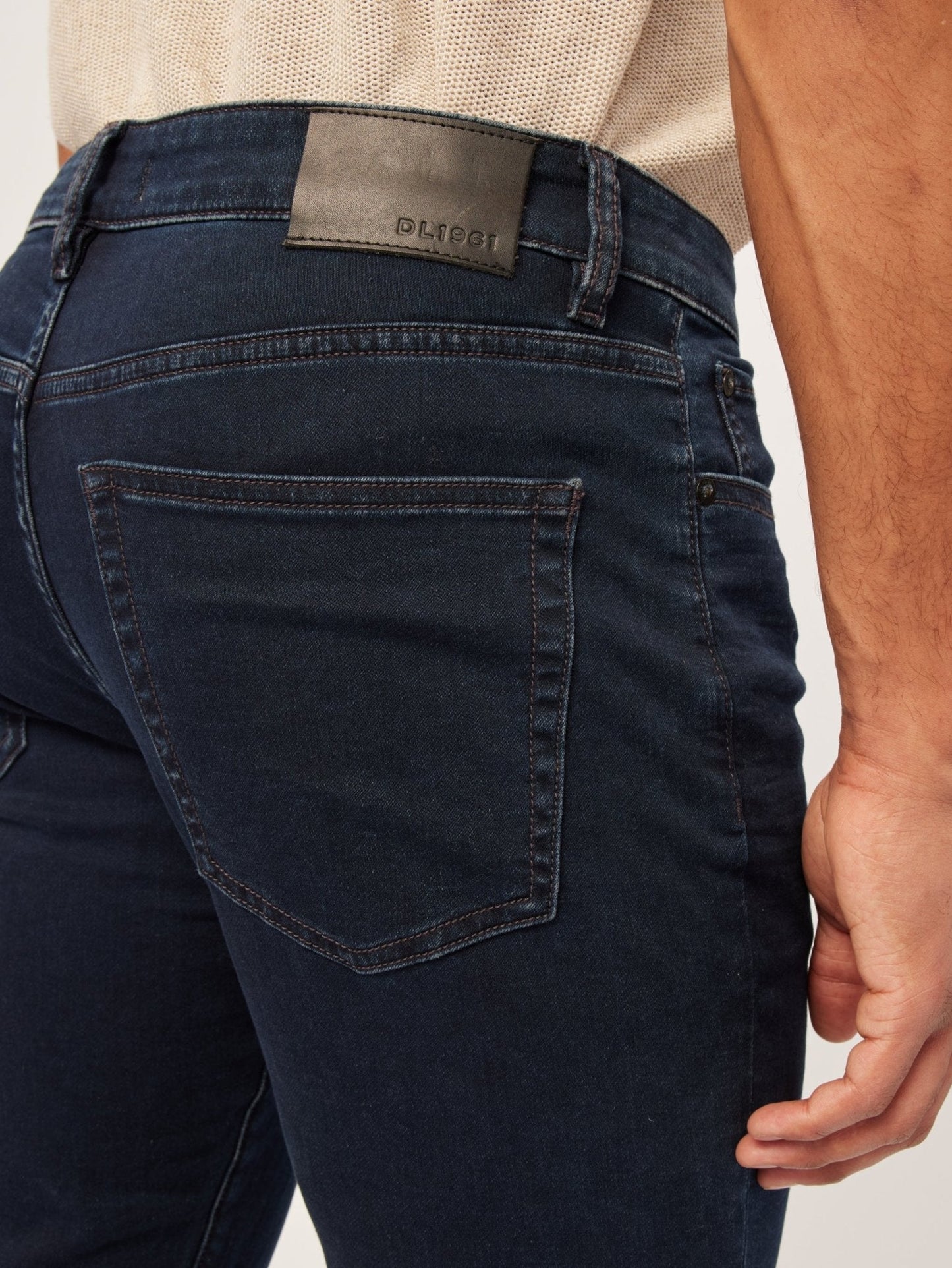 DL1961 Cooper Tapered Jeans in Social