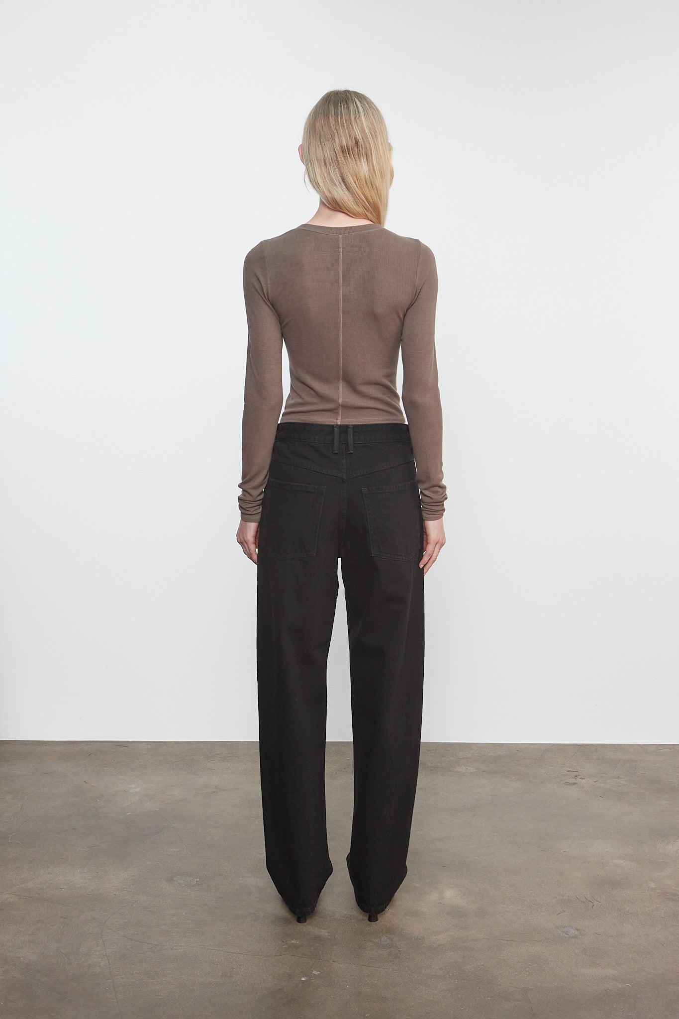 Enza Costa Silk Rib Boatneck Top in Mushroom