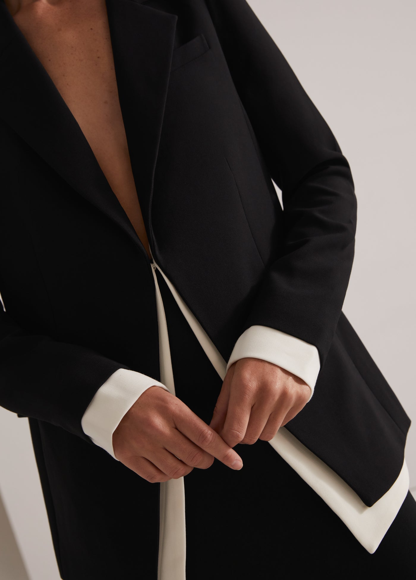 Favorite Daughter The Kelly Blazer in Black Multi