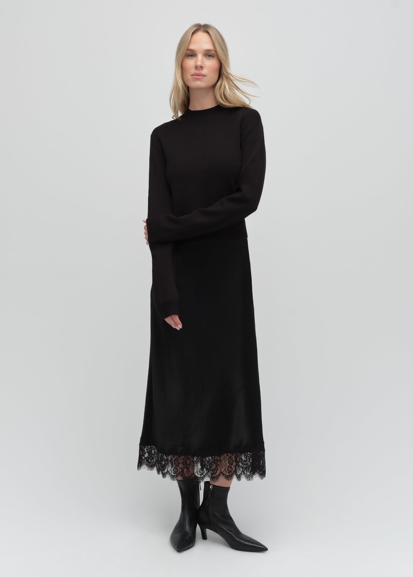Favorite Daughter The Whitney Top in Black