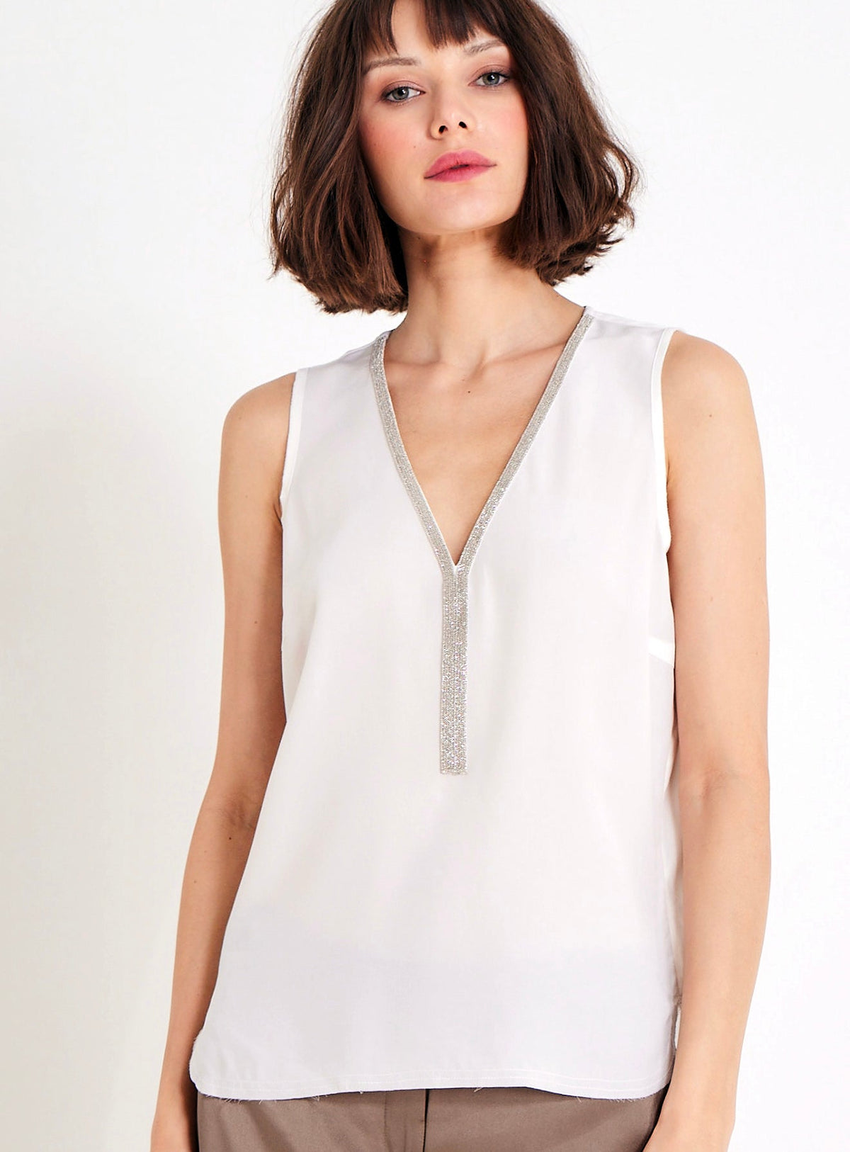 Go Silk Go Off The Chain Shell in White