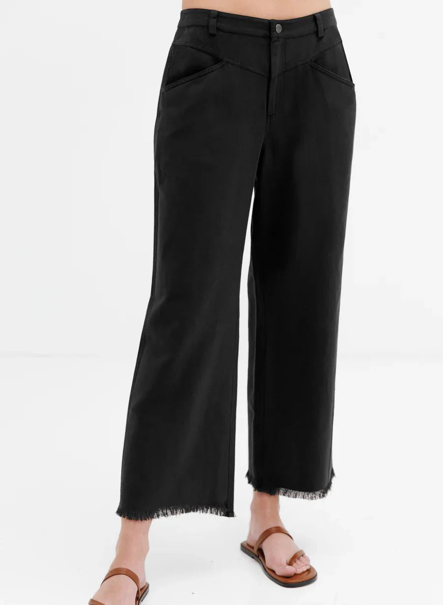 Go Silk Go Split Decision Pant in Black