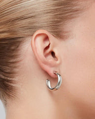 Jenny Bird Staple Medium Hoop in Rhodium