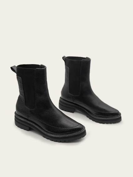 Kaanas Belgrade Bootie in Onyx