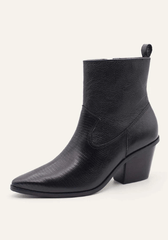 Kaanas Hague Bootie in Black