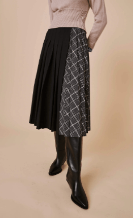 FINAL SALE Sfizio Pleated Checkered Wrap Skirt in Gray Madras Wool